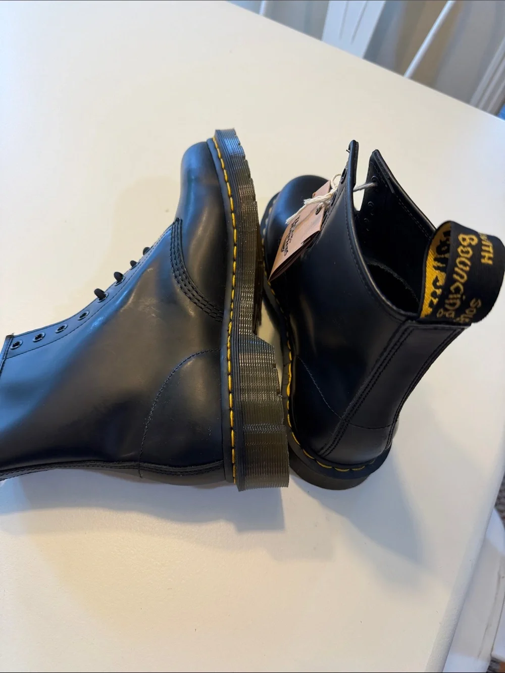 Dr. Martens Black Leather Lace-Up Boots with Yellow Stitching Sz 9.  New Tub2